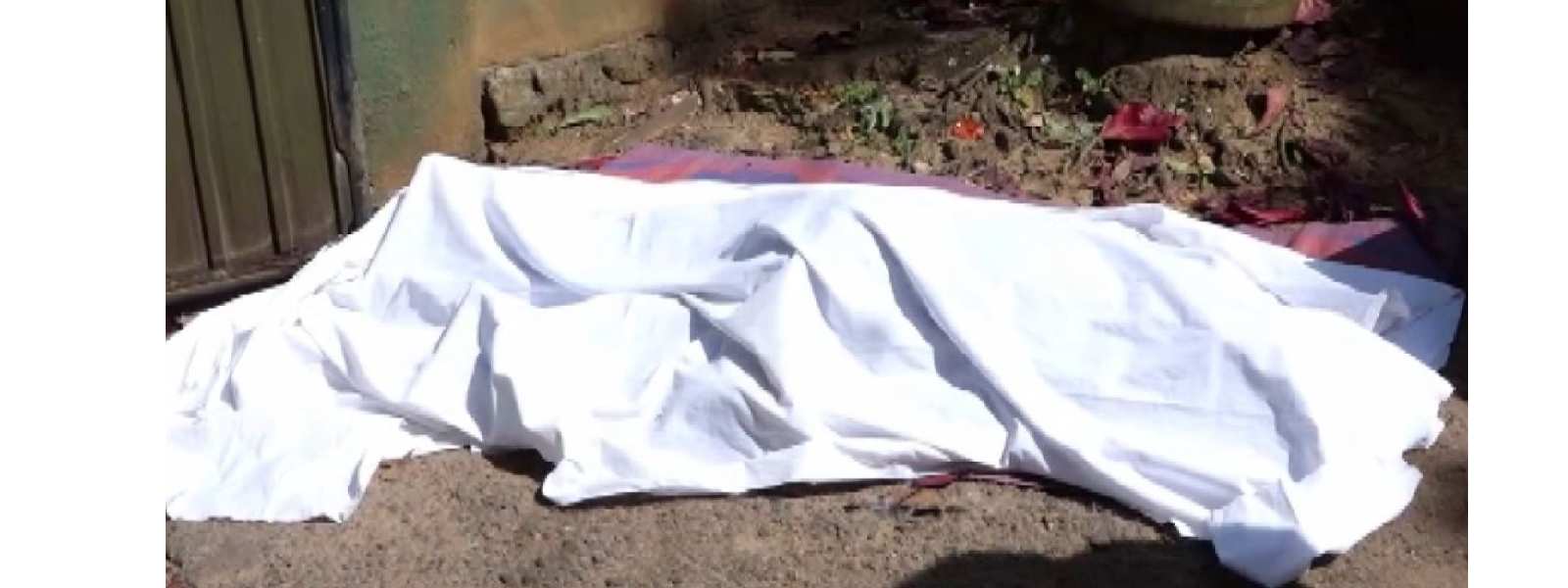 අස්වැසුම පෝලිමේ සිටි පුද්ගලයෙකු මරුට..